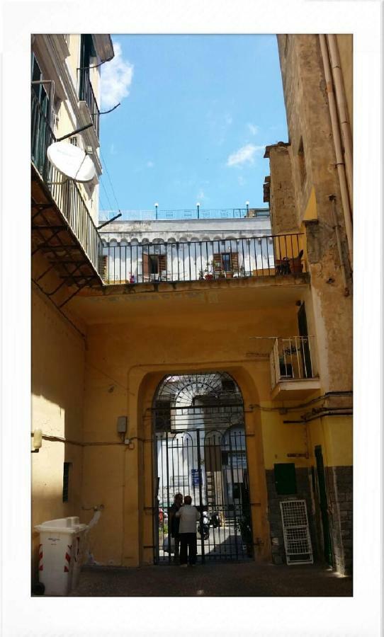 Ferienwohnung Il Volo Del Gabbiano Neapel Exterior foto